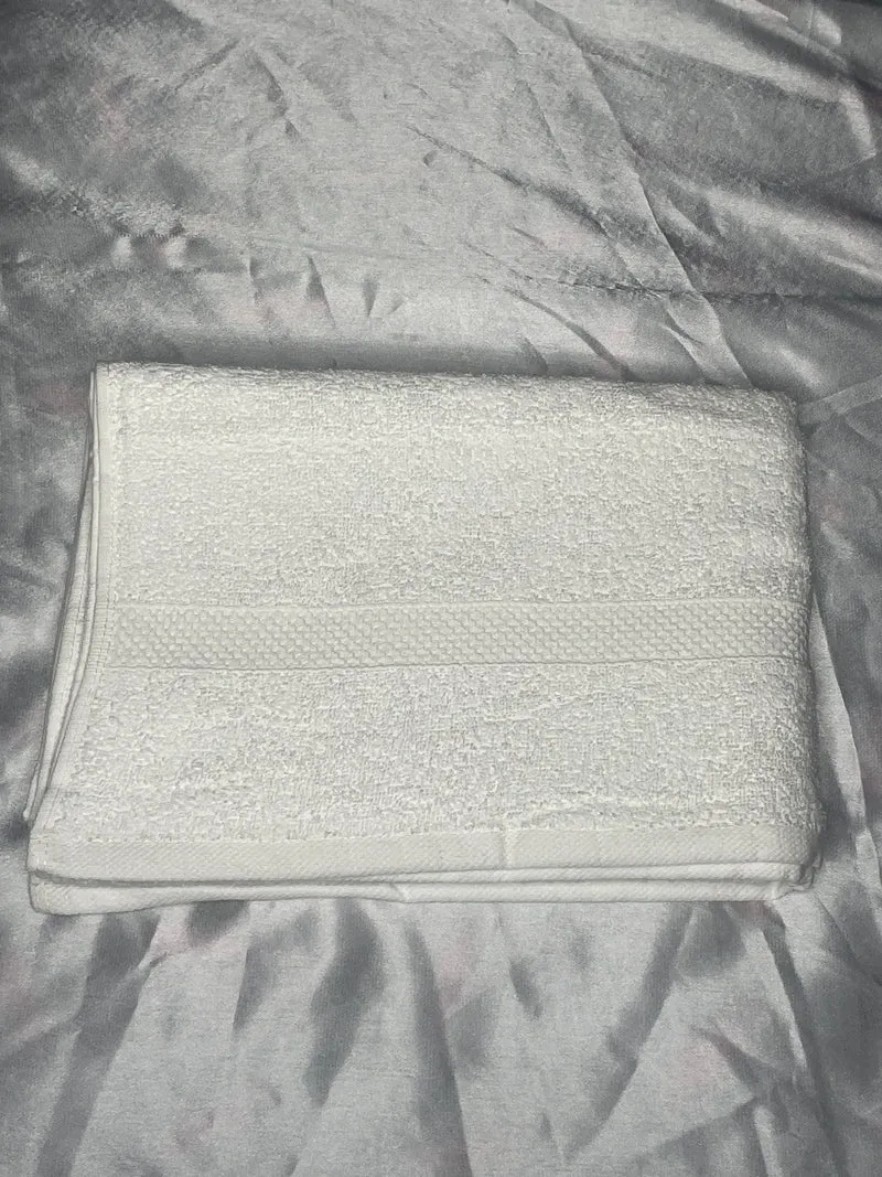 Grande serviette blanche - personnalisée