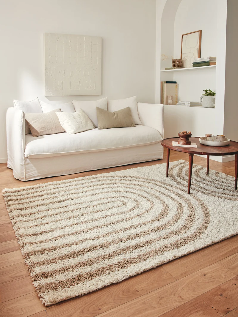 OLYMPE - Tapis à poils longs avec motifs arcs beiges - OLY1066BEI