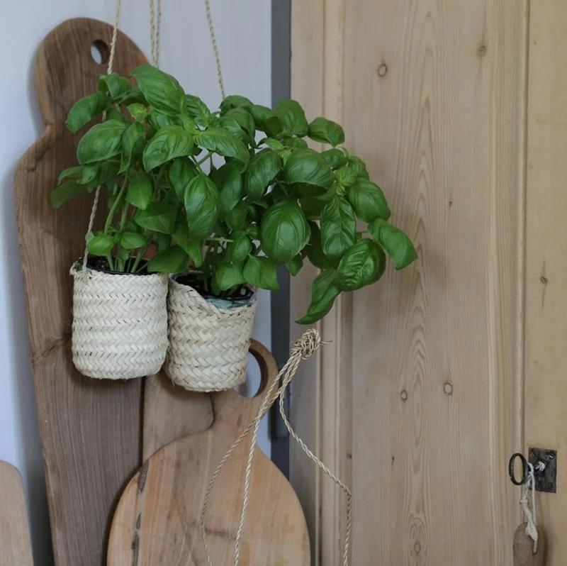Petit panier CLARA tressé à suspendre - Cache-pot suspendu bohème S