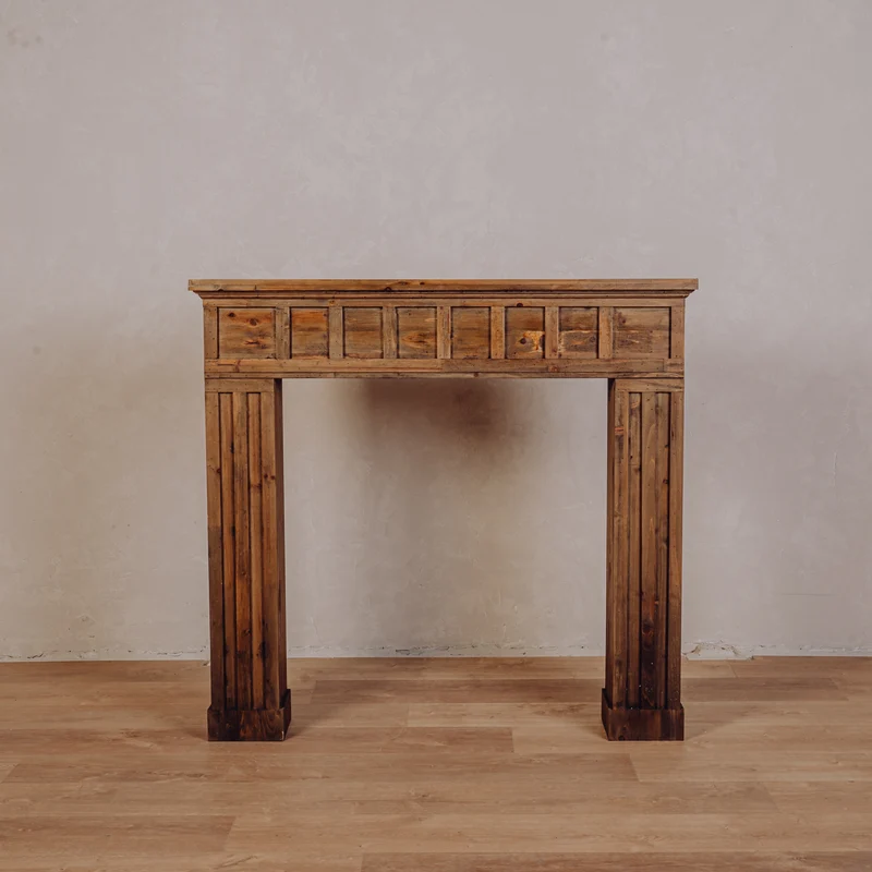 Cheminée bois brun